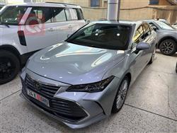 تويوتا أفالون